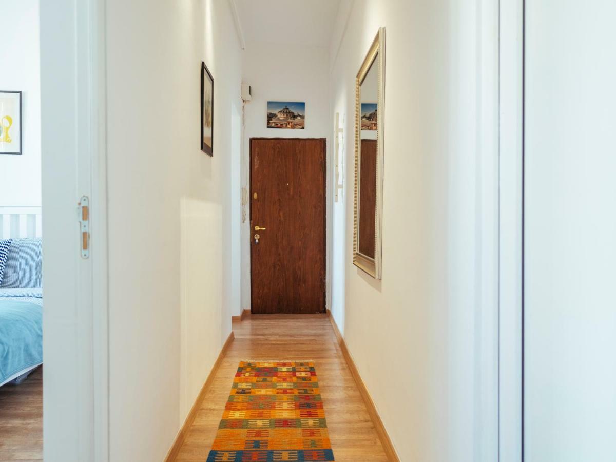 Parkview Apartment - Spectacular View & 2 Bedrooms Bukarest Kültér fotó